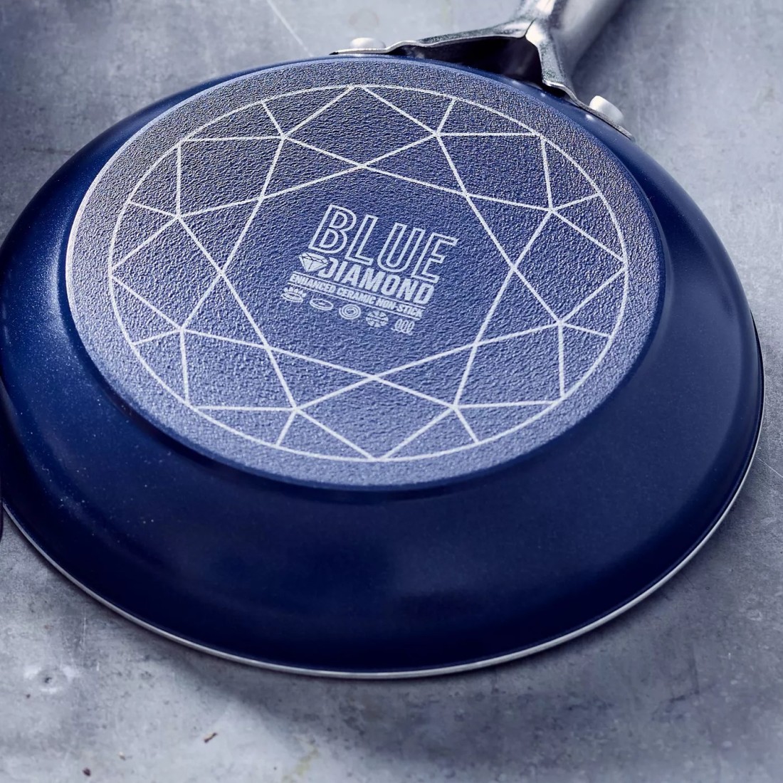 Blue Diamond 8″ Infused Ceramic Nonstick Open Fry Pan