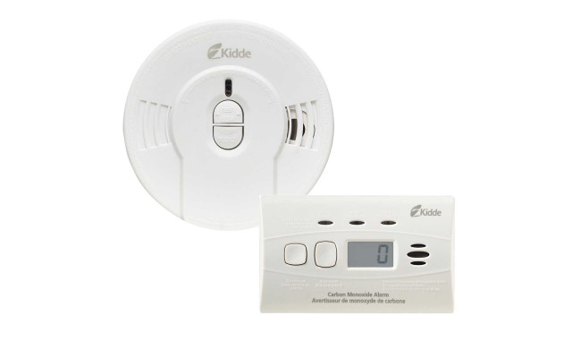  Battery Operated Smoke Alarm & Carbon Monoxide Alarm, No Battery Replacement Required Over the 10 Year Life of the Alarms.