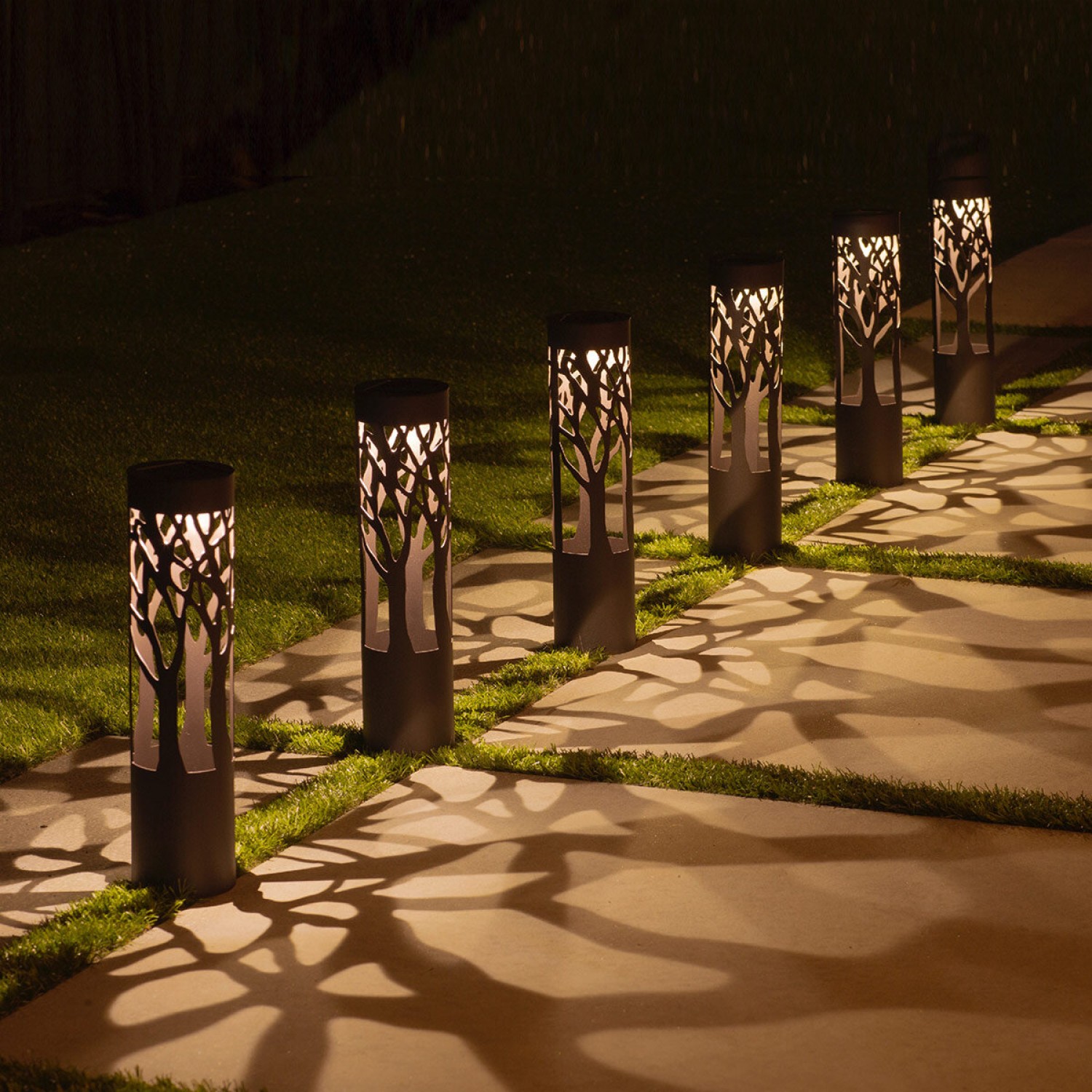 Tommy Bahama Solar LED Pathway Lights, 6 Pack