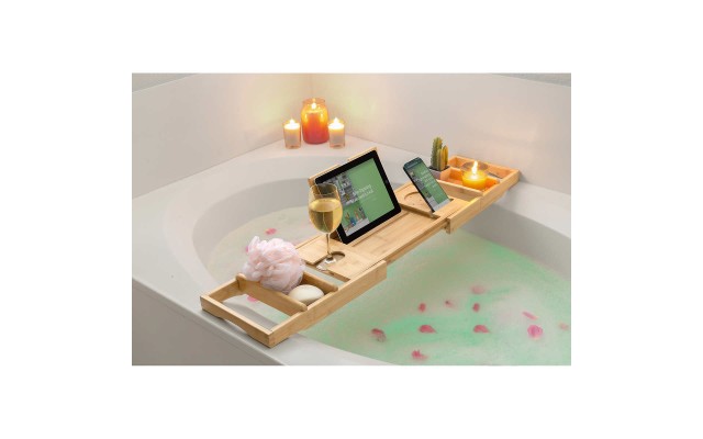  Eco-Friendly Bamboo Construction Bathtub Caddy Multi-Functional Storage Space