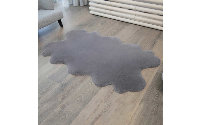  Faux Fur Quad Rug, Gray, 3 ft. 7 in. x 5 ft. 10 in.