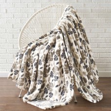 Monte & Jardin Ultra Plush Throw