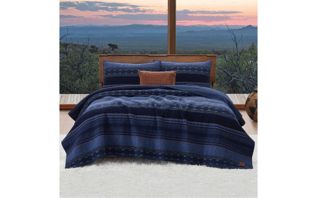  4-piece Quilt Set, Upper Mesa Falls, One Color, Queen