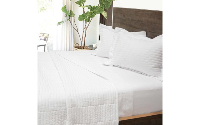  Codora 3-piece Quilt Set, White, Queen