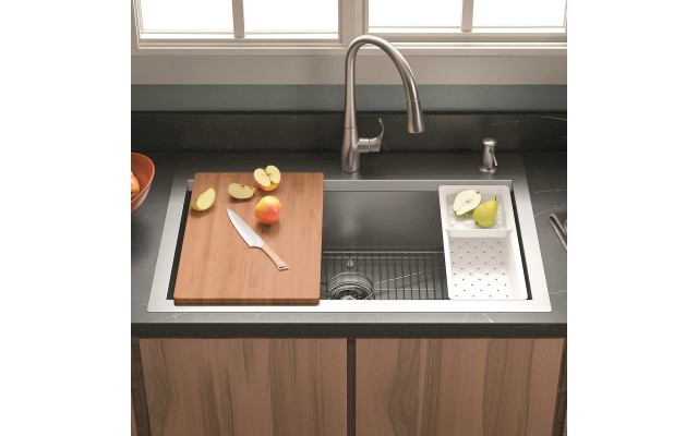  Cater Accessorized Kitchen Sink