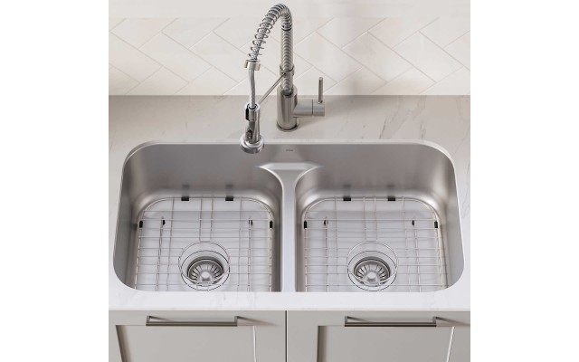  33″ Undermount Double Bowl Kitchen Sink with 18″ Commercial Kitchen Faucet