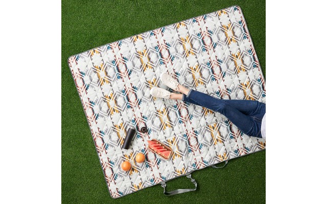  Packable Blanket, Gray