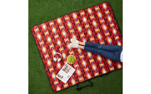  Packable Blanket, Red