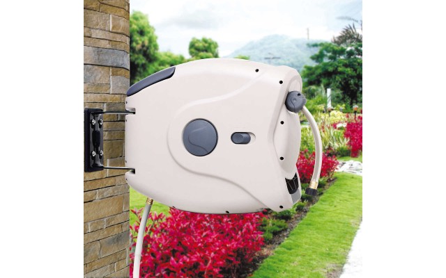 Sunneday 13.7mm x 30 Meter Retractable Garden Hose & Reel, White