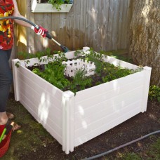 Vita Keyhole 4' x 4' Composting Garden Bed