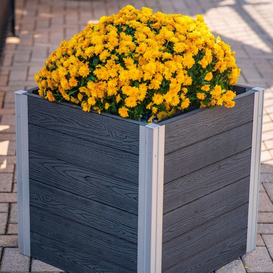 Vita Urbana 22″ Cube Planter, 2-pack