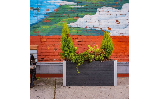 Vita Urbana Small Parklette Planter