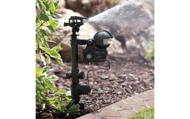 Yard Enforcer Motion Sprinkler