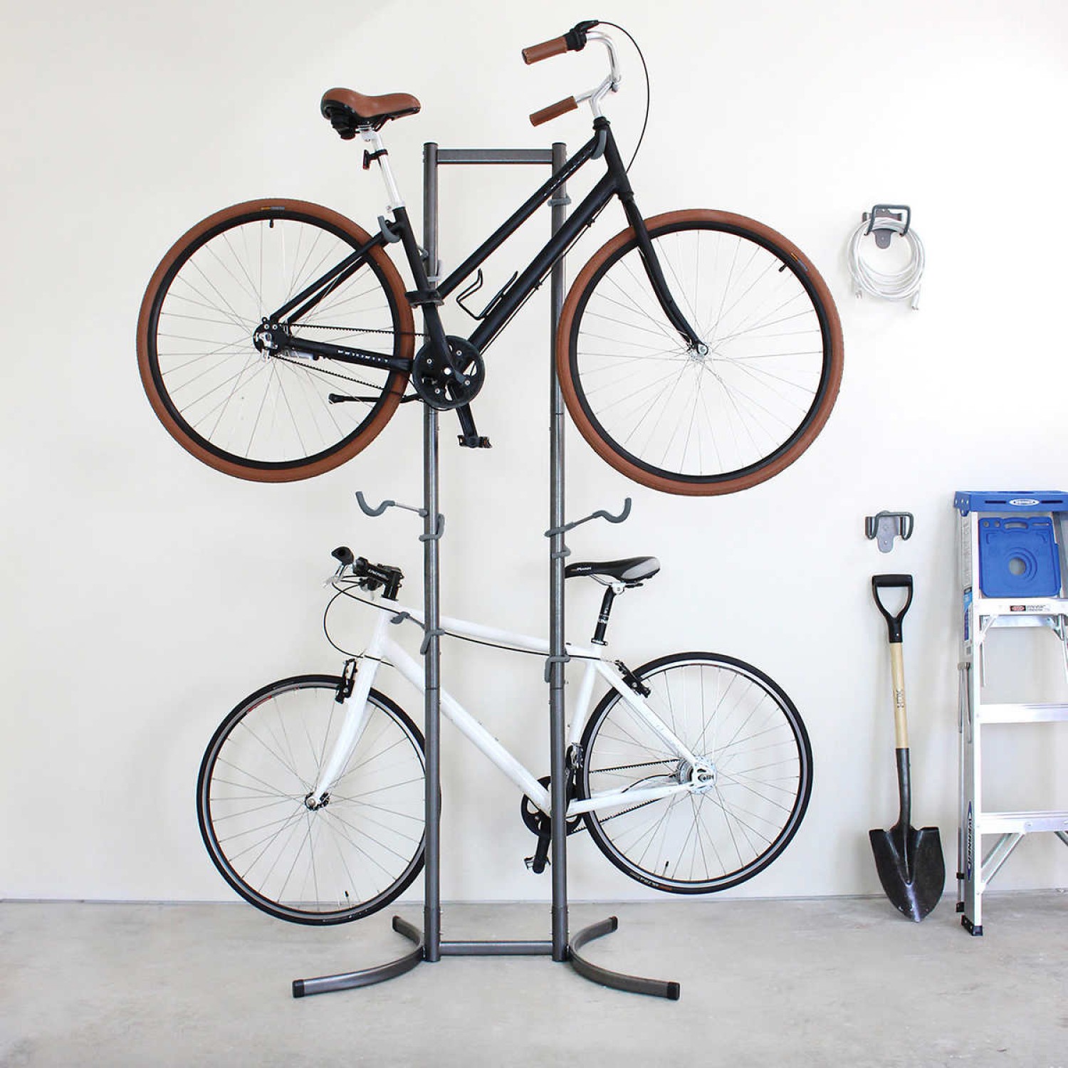 delta four bike freestanding rack