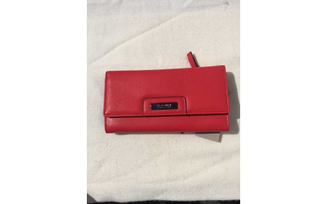  Never Let Go Trifold Flap Clutch (Flame, One Size)