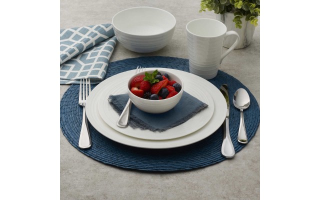  Swirl 40-piece Bone China Dinnerware Set