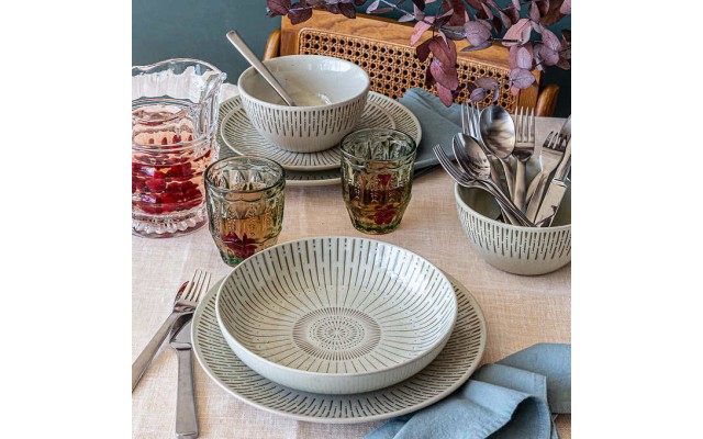 overandback  “Seasons” 16-piece Dinnerware Set