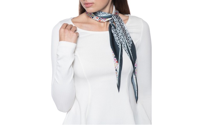  Women’s Geo-Print Kite Scarf, Black