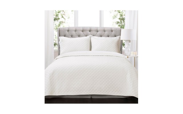 Lush Décor Ava Diamond Oversized Cotton 3 Piece Quilt Set, King, White