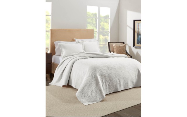  Ella European Matalasse  Full Queen Coverlet Set, White