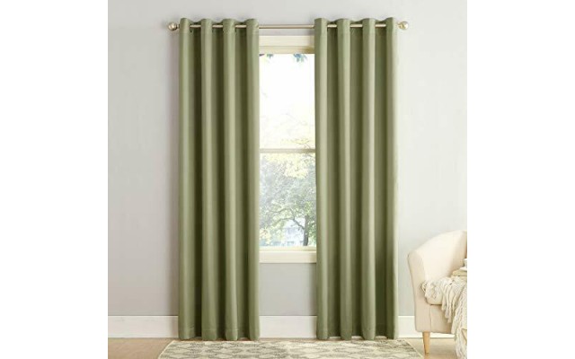  Madison Room Darkening Grommet Curtain Panel, Green, 54x84