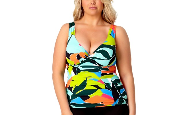  Plus Size Printed Twist Front Underwire Tankini Top, Multi, 22W