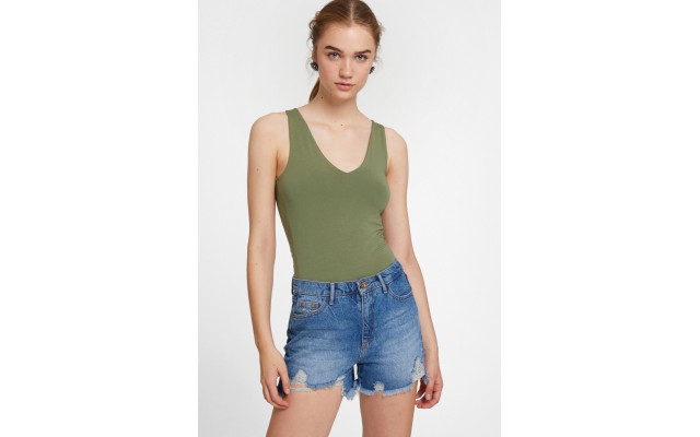  V-Neck Tank Top