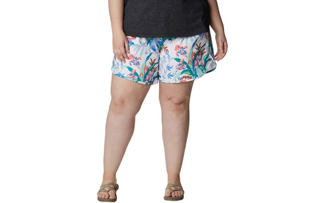  Women’s Plus Size Bogata Bay Printed Stretch Shorts, White Magnolia Print, 2X