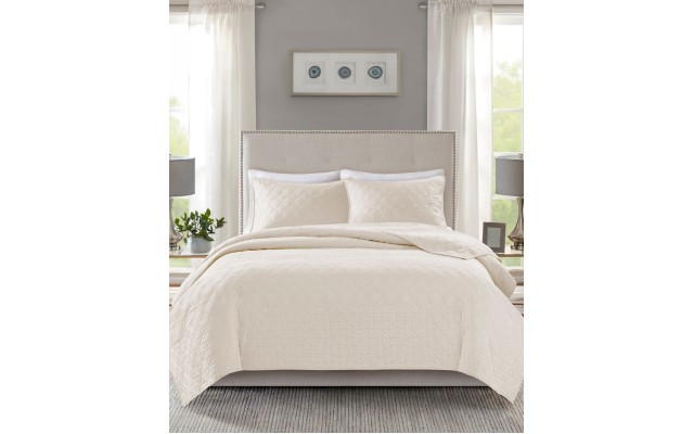  Linnette 3-Pc. Full/Queen Coverlet Set, Ivory