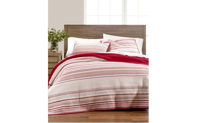  Holiday Yarn-dye Twin/Twin XL Quilt, Red