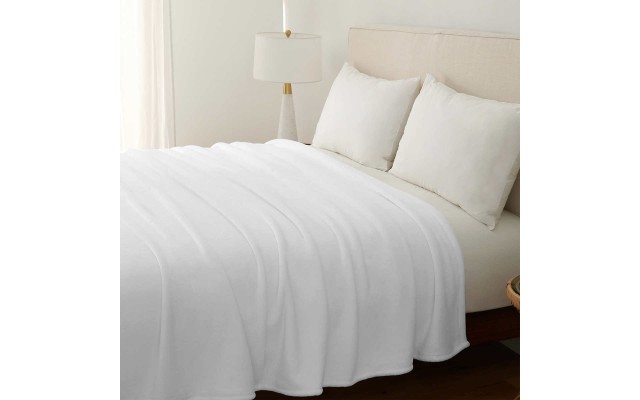  LuxeLoft Blanket, Twin, White, Twin
