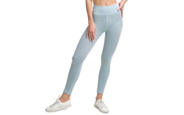  Performance Active 7/8 Length Leggings, Blue, Large