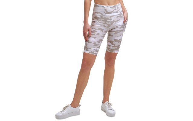  Performance Women’s High-Waist Bike Shorts, Brown Camo ,X-Small