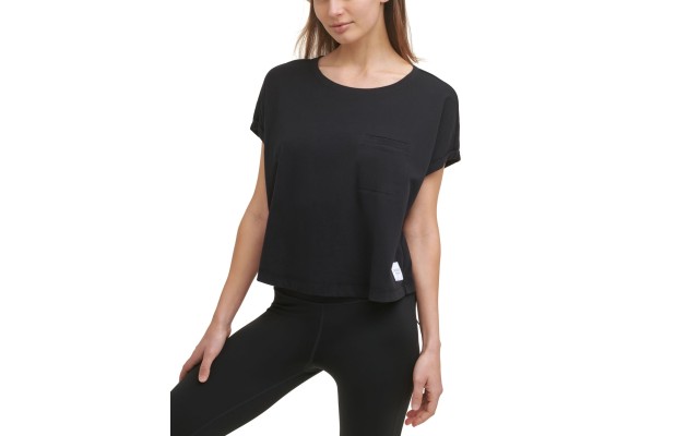  Women’s Cropped Pocket T-Shirt, Medium, Black