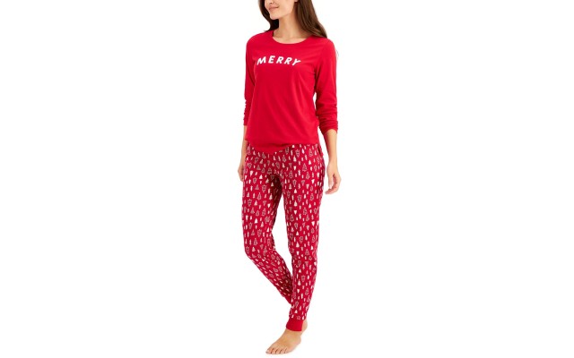  Matching Women's Merry Family Pajama Sets, Red, X-Large