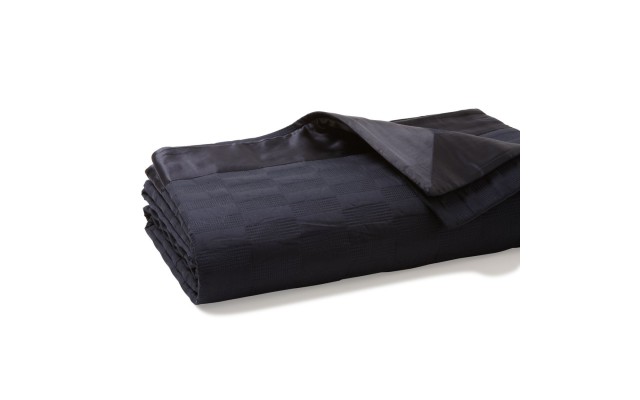 Hugo Boss Elegante Coverlet Collection