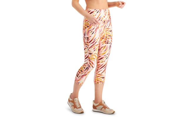  Performance Printed Cropped Leggings (Red/Multi, Medium)