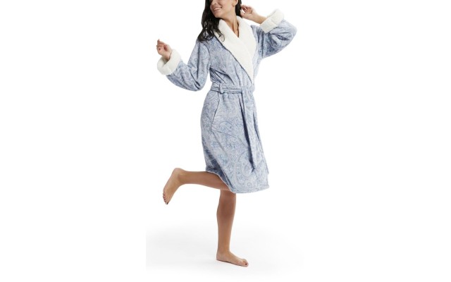  Women’s 42″ Robe, Blue, Large