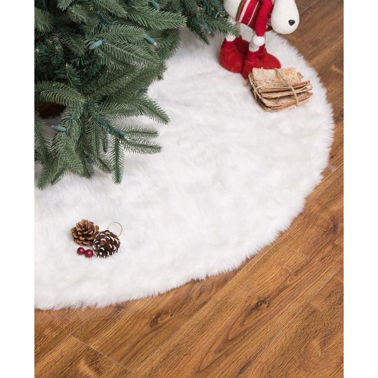 48″ D Plush Christmas Tree Skirt, White