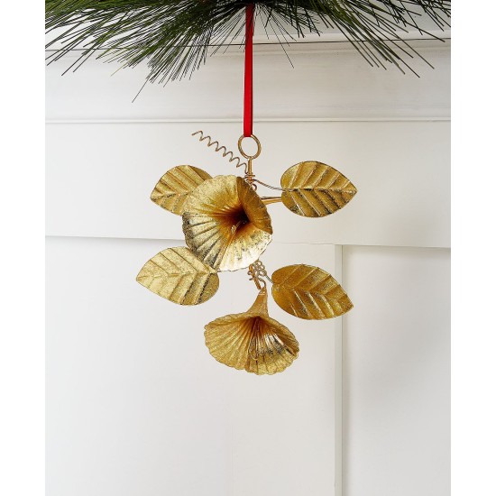 Bugs & Botanicals Iron Flowers and Leaves Ornament, Gold