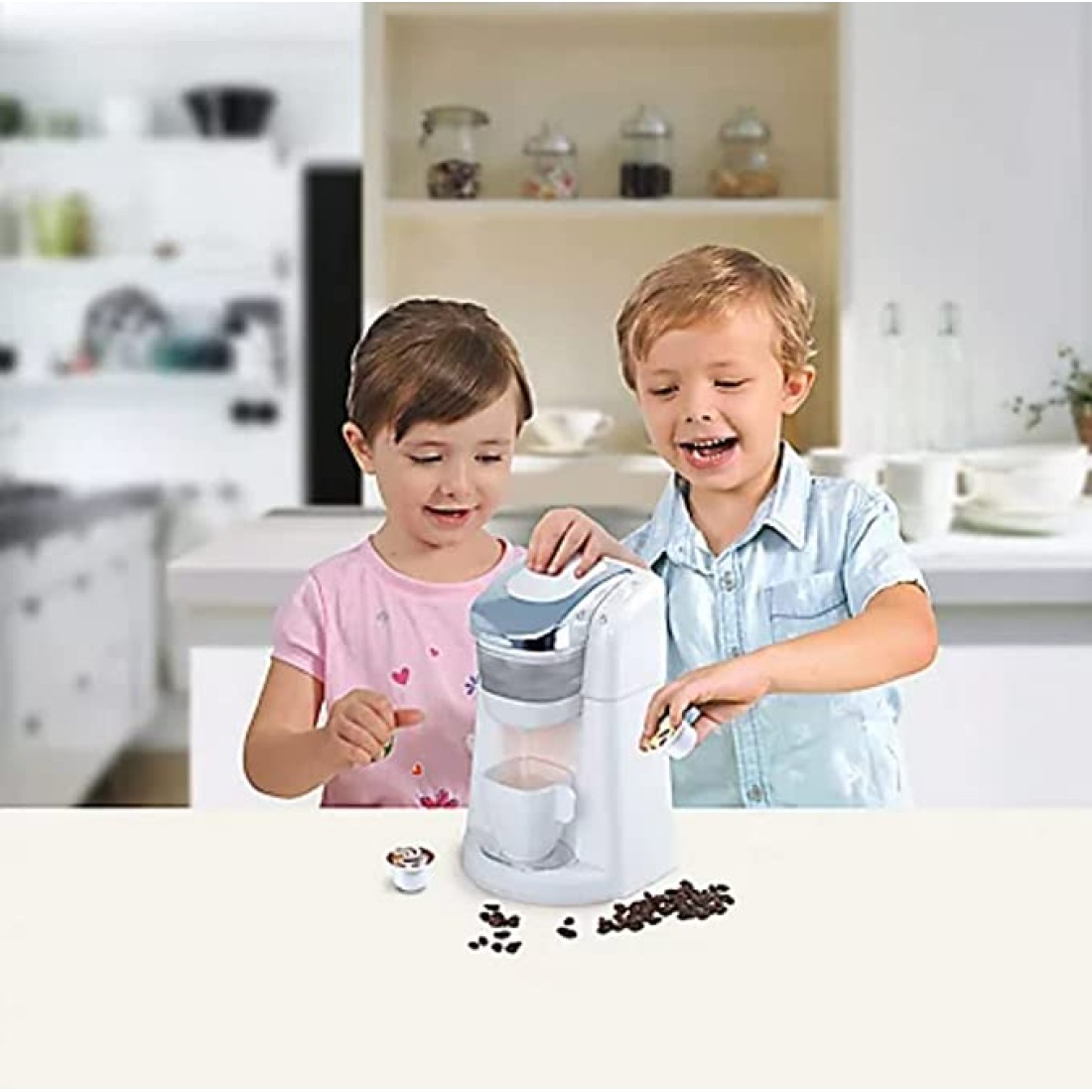 MEMBER’S MARK Gourmet Kitchen Appliance PLAYSET for Kids (White)