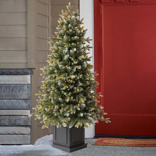 4.5′ Pre-Lit  Artificial Potted Tree