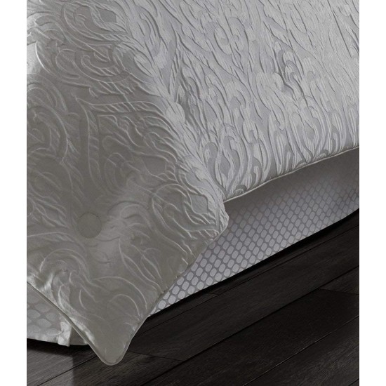J. Queen New York Astoria Damask King Comforter Set, White
