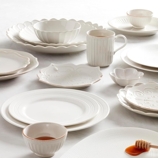  French Perle Scallop 12 Piece Dinnerware Set, White