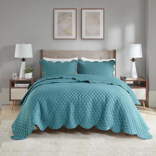  Alva 3-Piece Scalloped Edge Quilt Set with Shams, Teal, Full/Queen