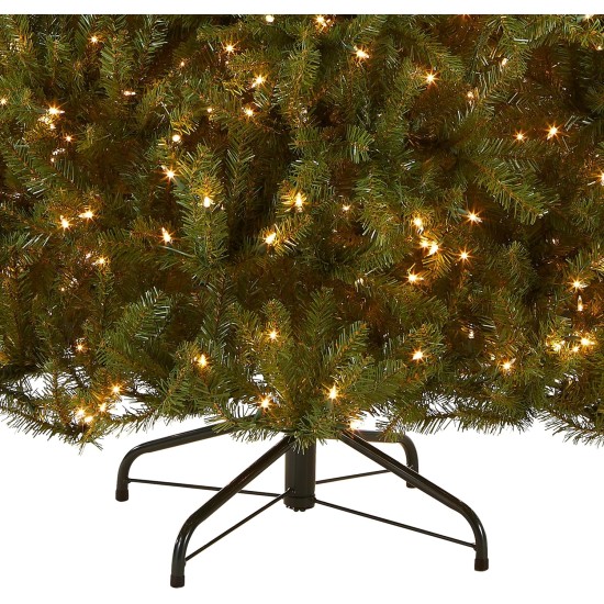 National Tree 7′ Dunhill Fir Hinged Tree with 700 Clear Lights