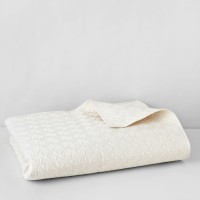 1872 Trevarno Coverlet, Queen, Ivory