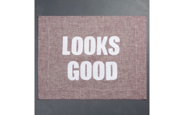 Alexandra Ferguson Looks Good Placemat, Medium Red