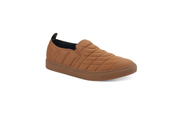 Men’s Cooper Quilted Slip-On Sneakers Shoes, Tan, 10