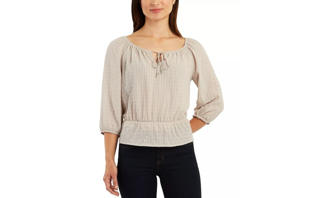 Juniors’ Textured Peasant Peplum Top, Sand, XL